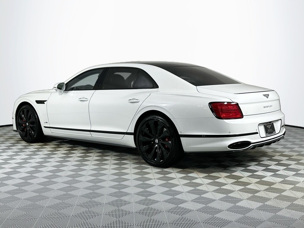 Used 2022 Bentley Flying Spur W12 Sedan