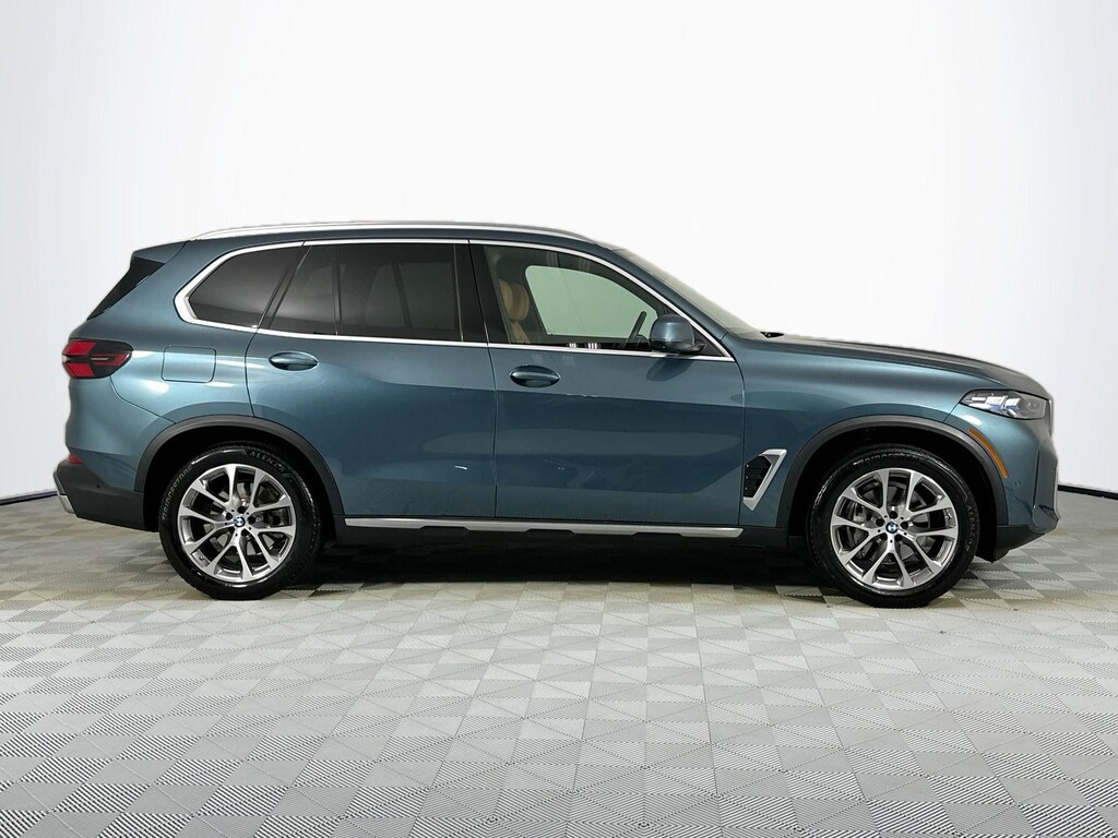 Used 2024 BMW X5 sDrive40i SUV