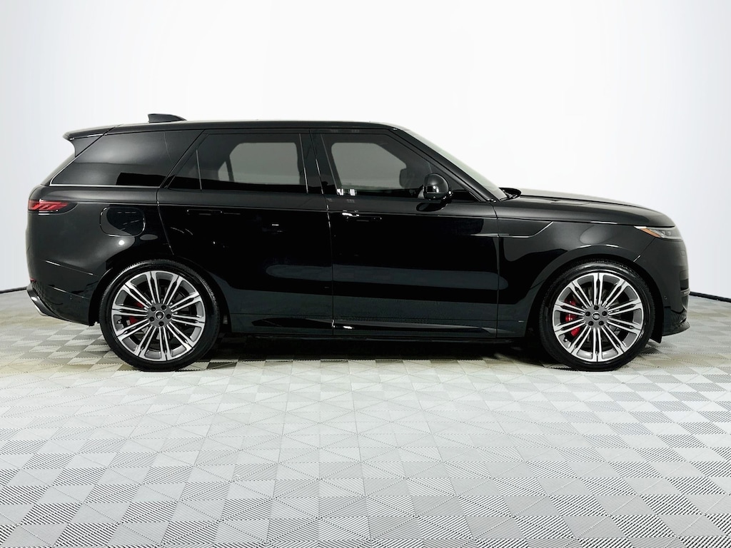 Certified 2025 Land Rover Range Rover Sport Dynamic SE SUV