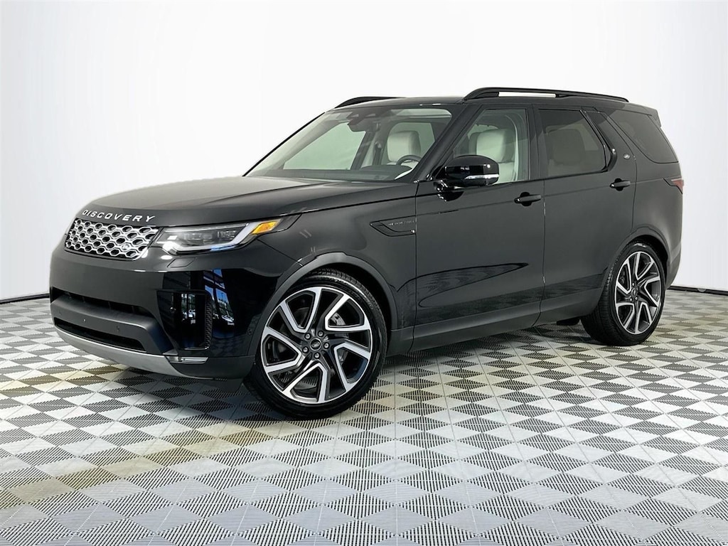 Used 2025 Land Rover Discovery S SUV