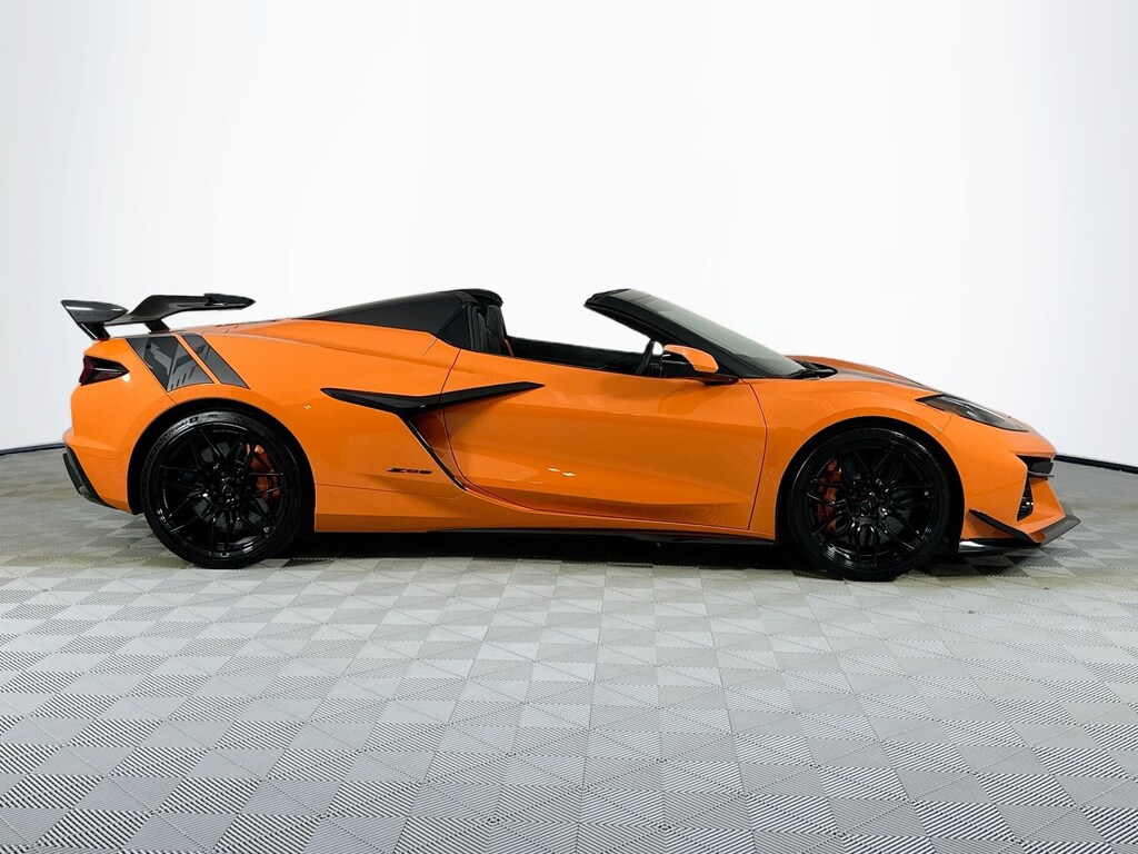Used 2023 Chevrolet Corvette Z06 3LZ Convertible