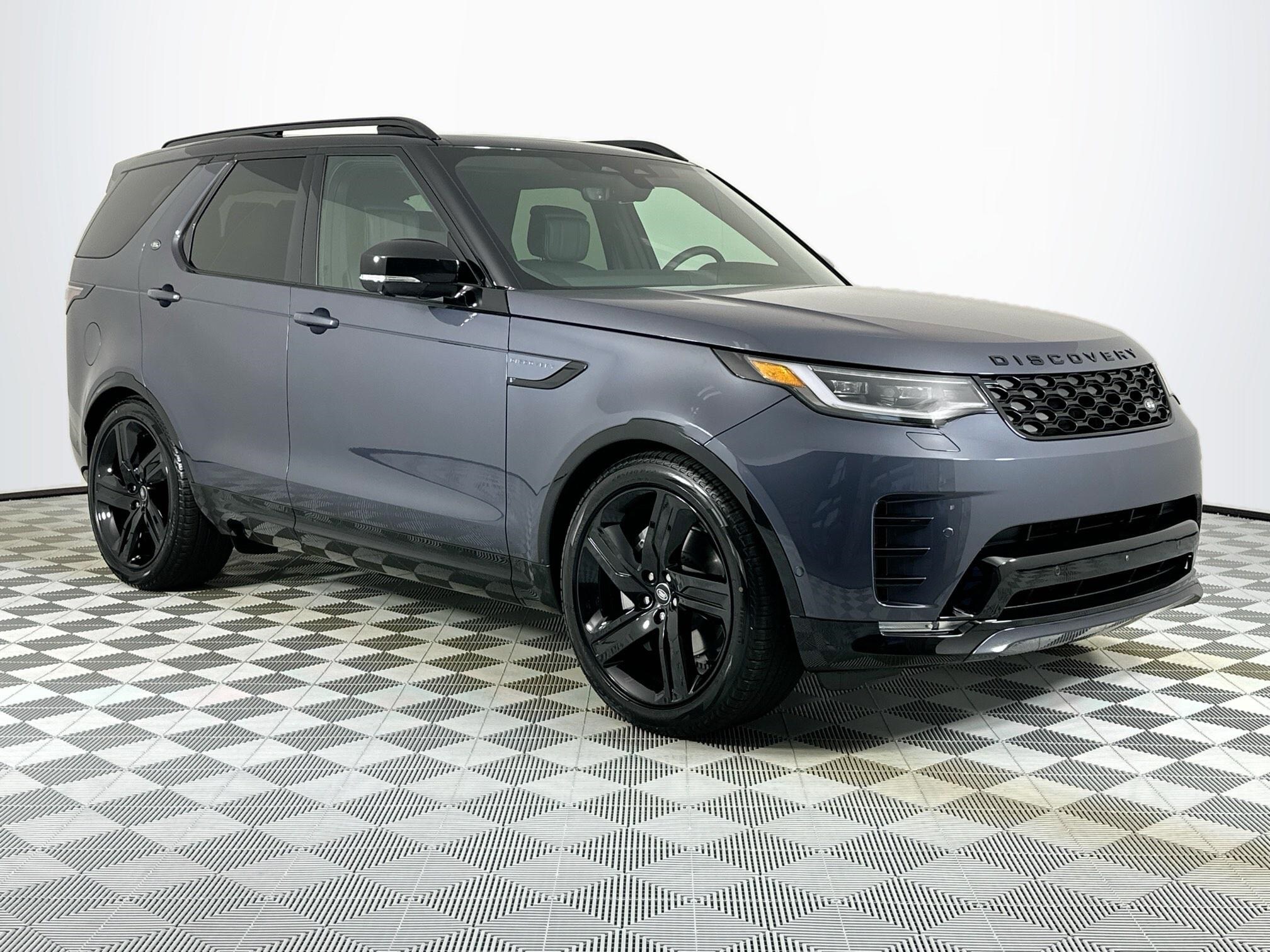 2025 Land Rover Discovery SE photo 3