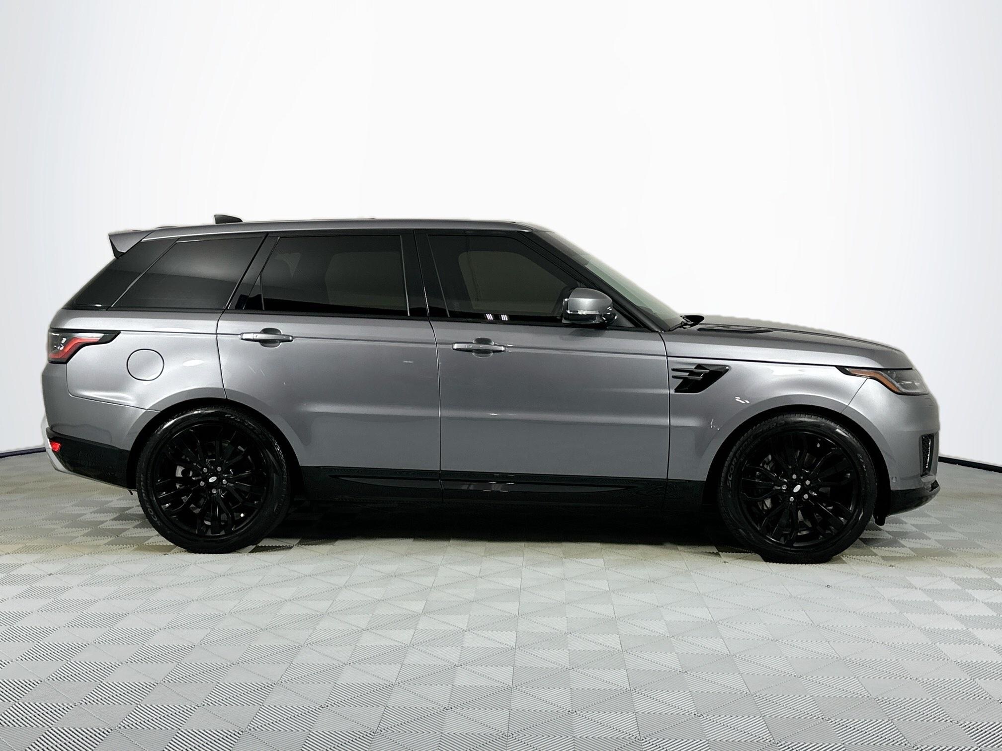 2022 Land Rover Range Rover Sport HSE Silver Edition photo 4