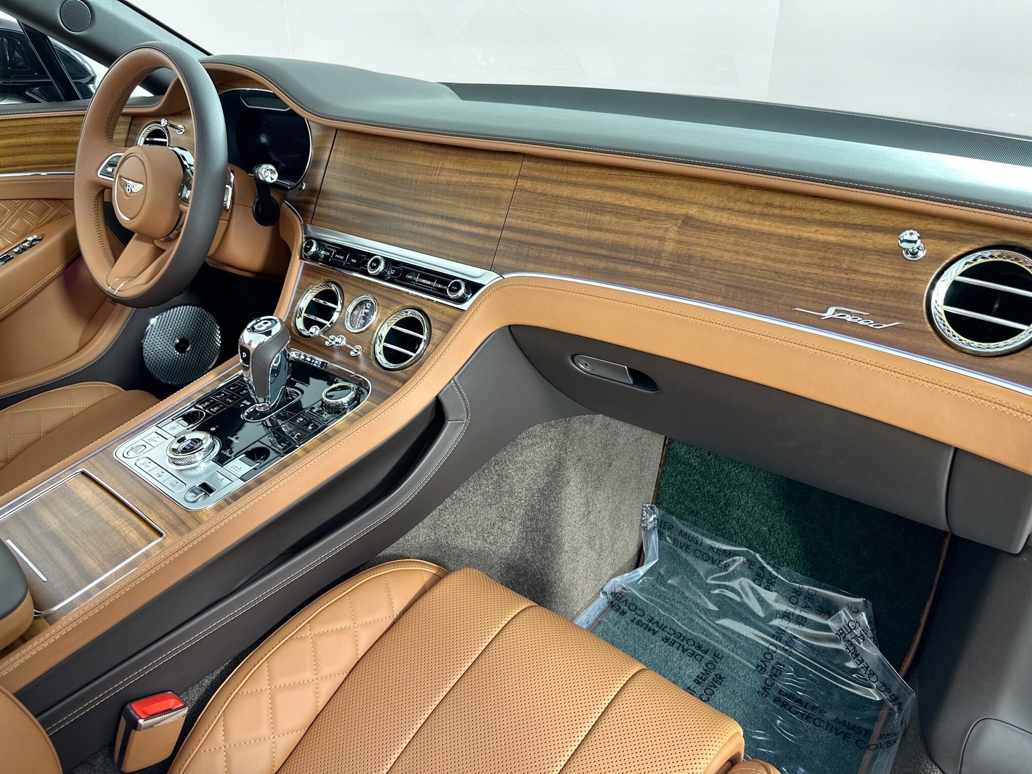 2023 Bentley Continental GTC Speed photo 2