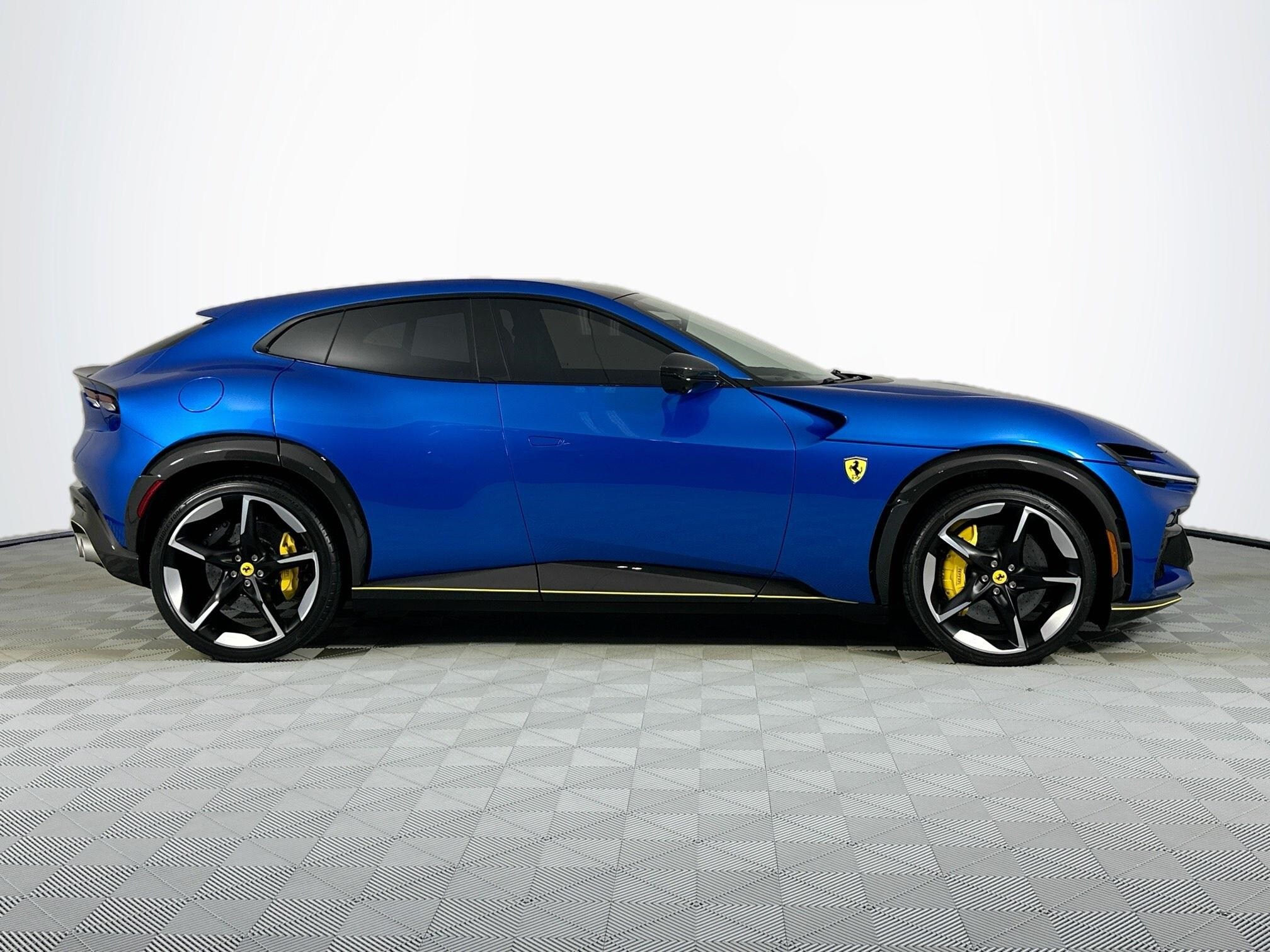 2023 Ferrari Purosangue Base photo 4