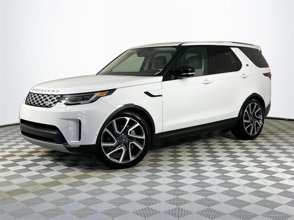 Used 2025 Land Rover Discovery S SUV