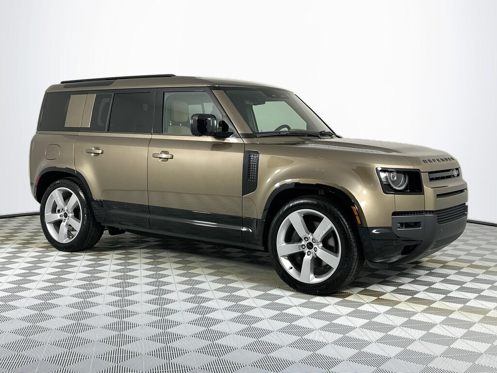 Used 2026 Land Rover Defender 110 X-Dynamic SE SUV