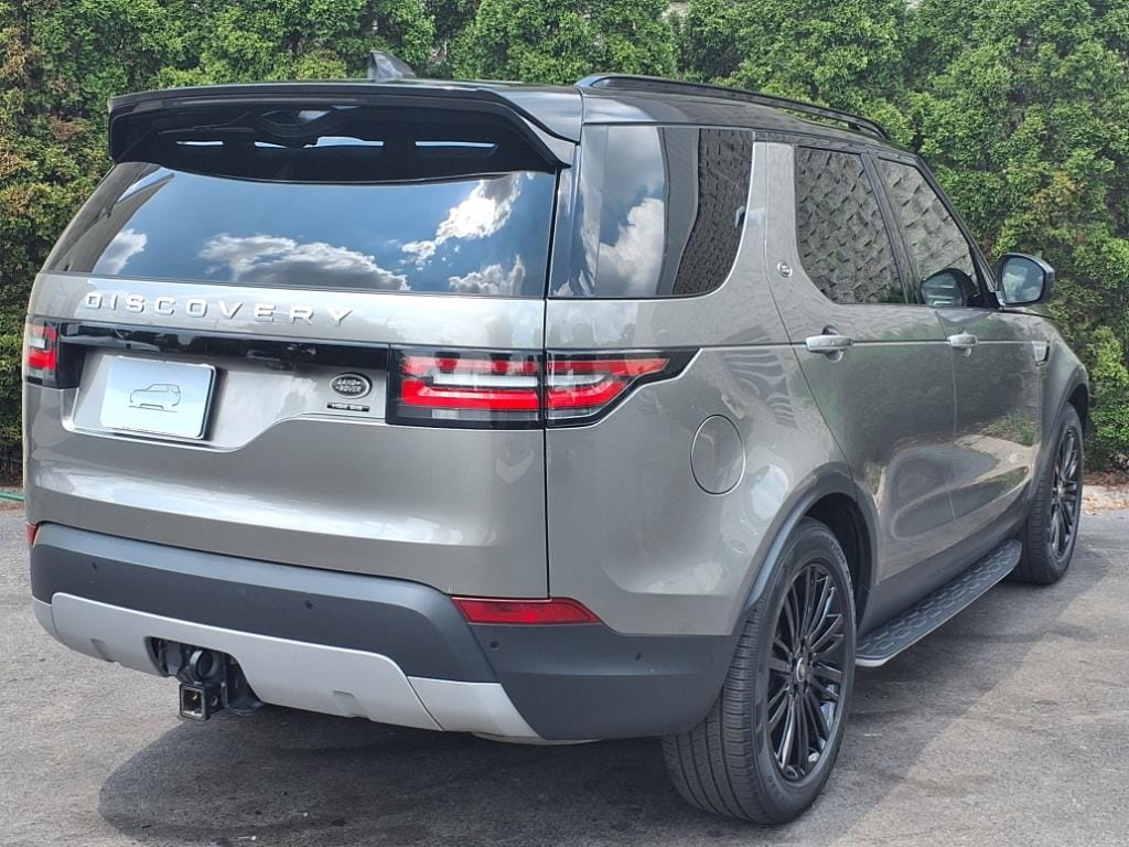Used 2020 Land Rover Discovery HSE LUX with VIN SALRT2RV7L2420154 for sale in Brentwood, TN