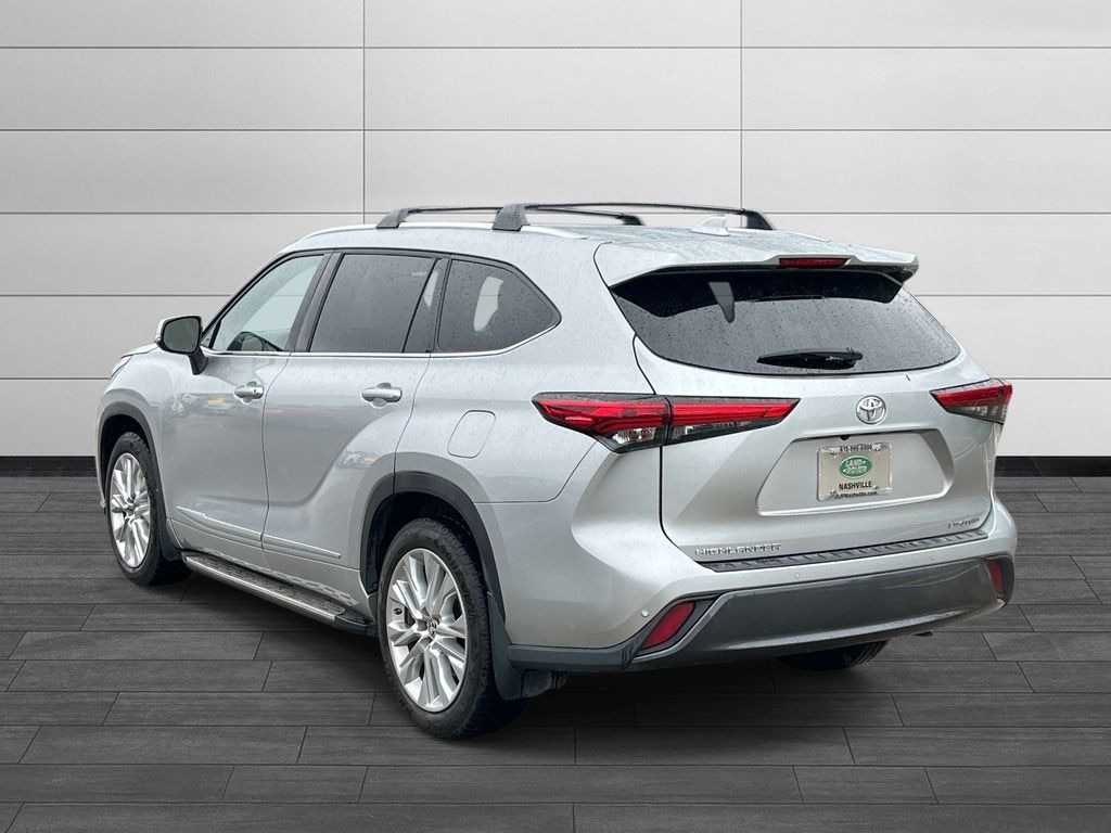 Used 2021 Toyota Highlander Limited SUV