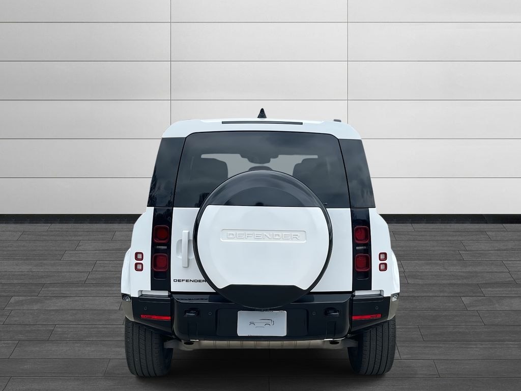 Certified 2024 Land Rover Defender 110 X-Dynamic SE SUV