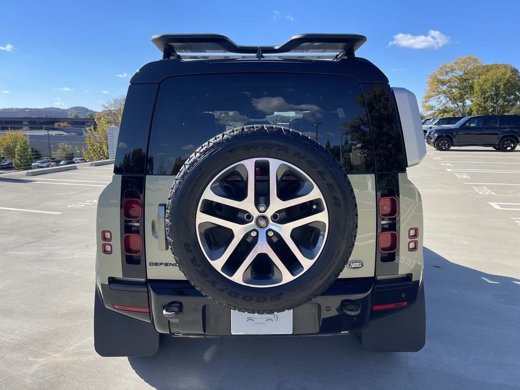 Certified 2023 Land Rover Defender 110 X-Dynamic SE SUV