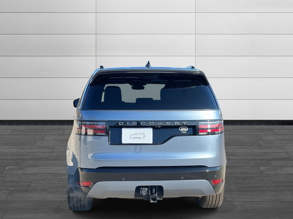 Certified 2023 Land Rover Discovery HSE R-Dynamic SUV