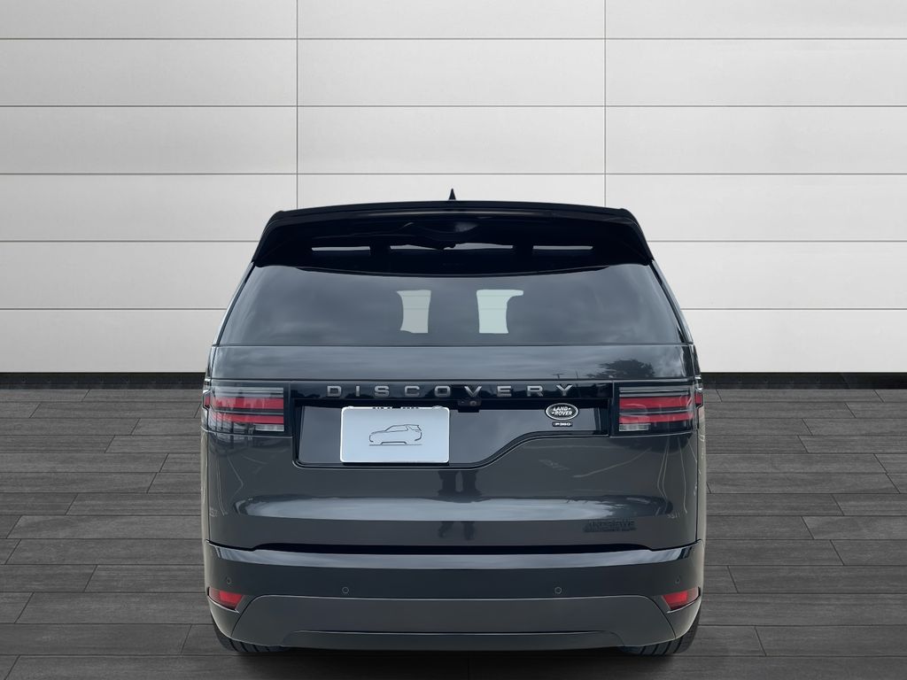 2023 Land Rover Discovery HSE R-Dynamic photo 4