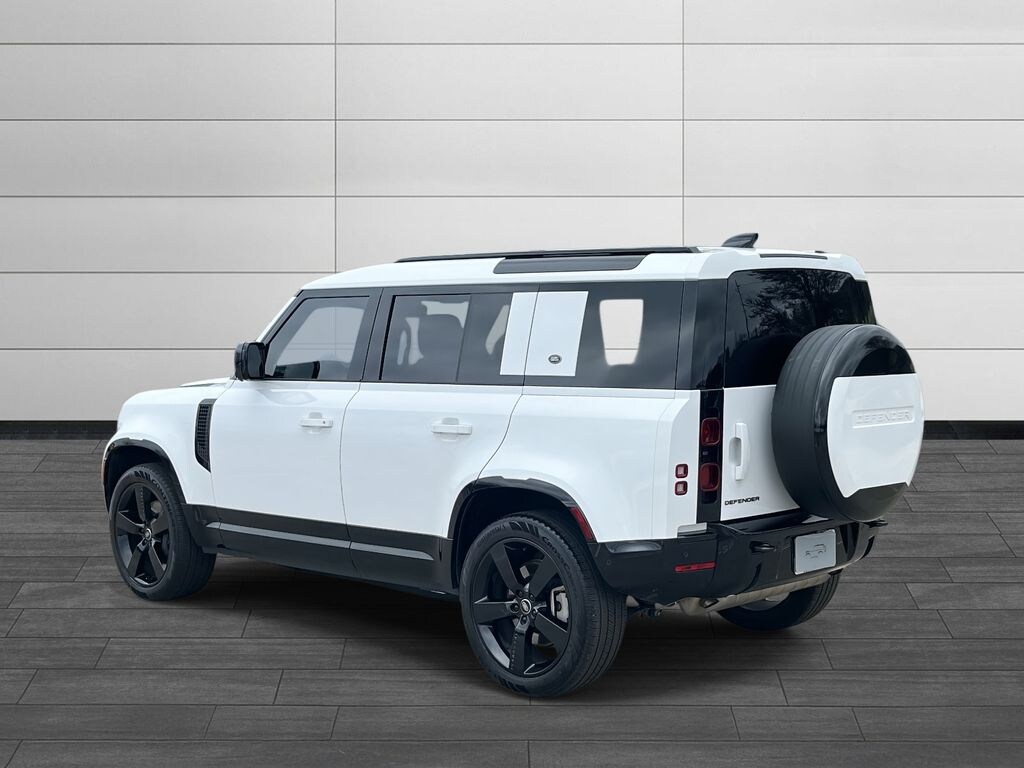 Certified 2024 Land Rover Defender 110 X-Dynamic SE SUV