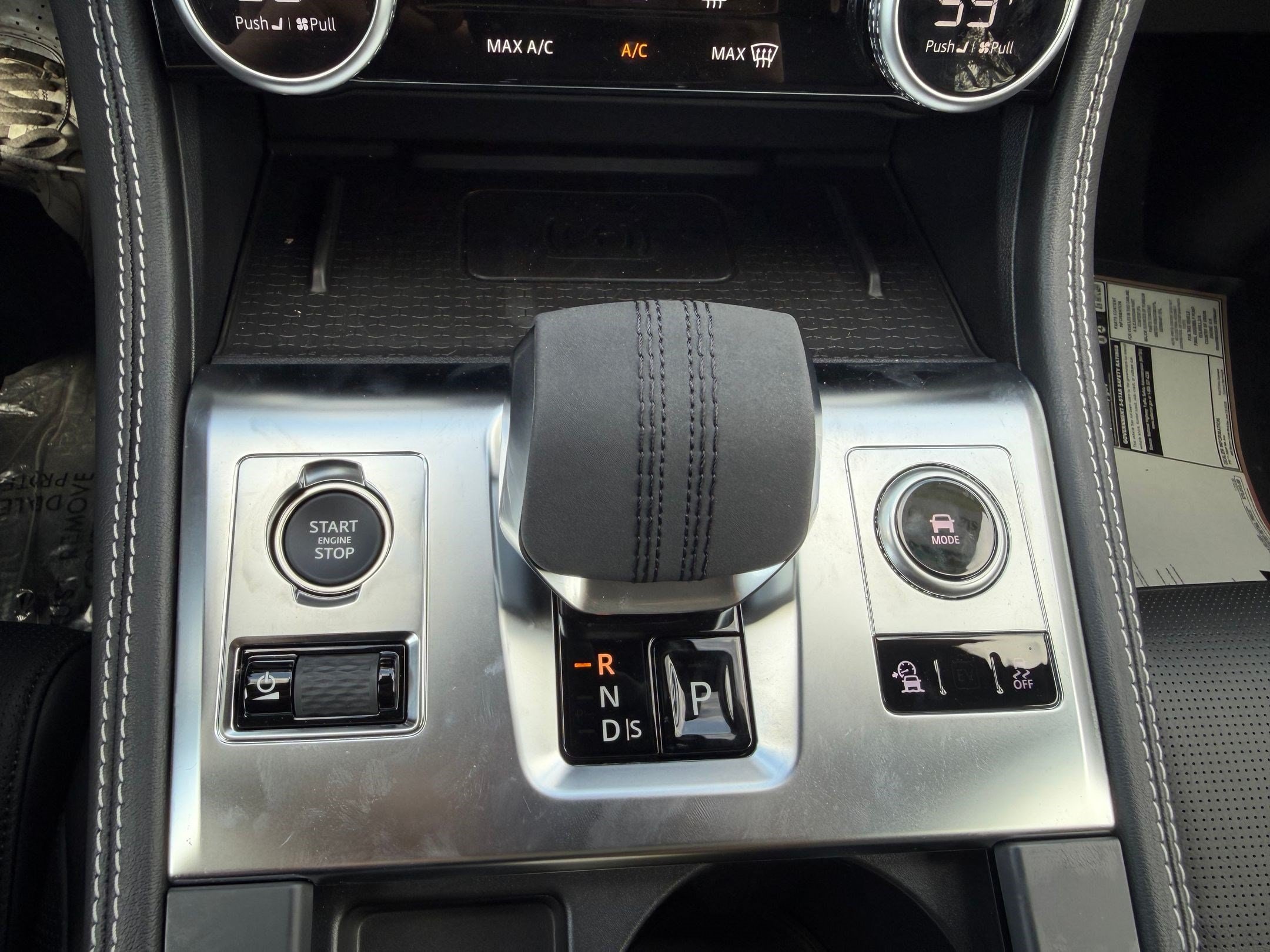 2026 Jaguar F-Pace R-Dynamic S - Photo 11