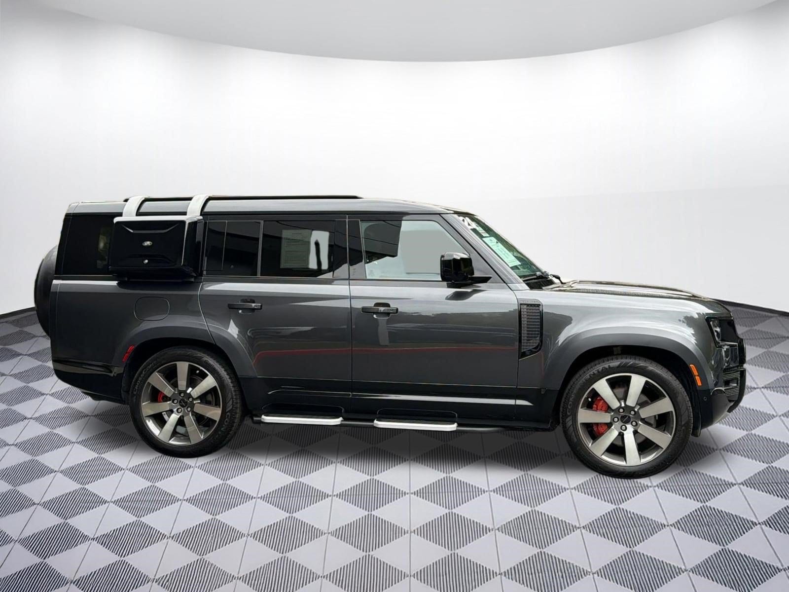 2024 Land Rover Defender X - Photo 8