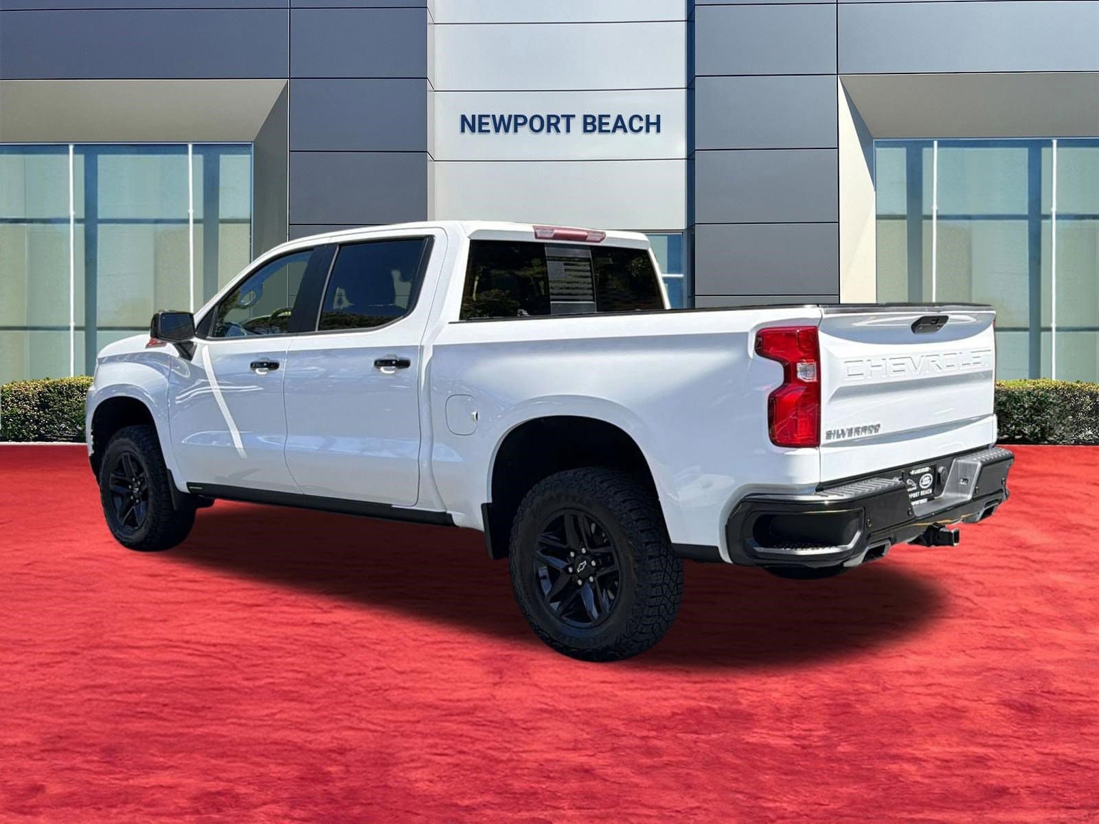 2019 Chevrolet Silverado 1500 LT Trail Boss photo 3