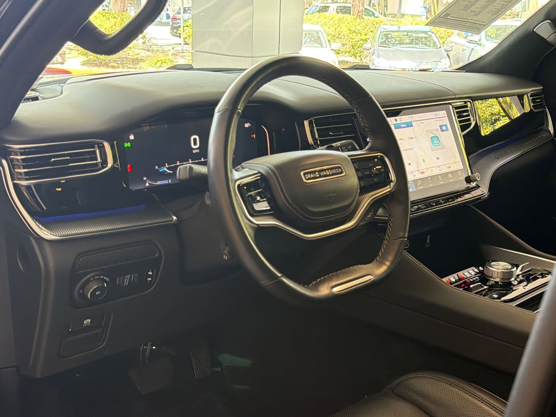 2023 Jeep Grand Wagoneer Series II Obsidian photo 4