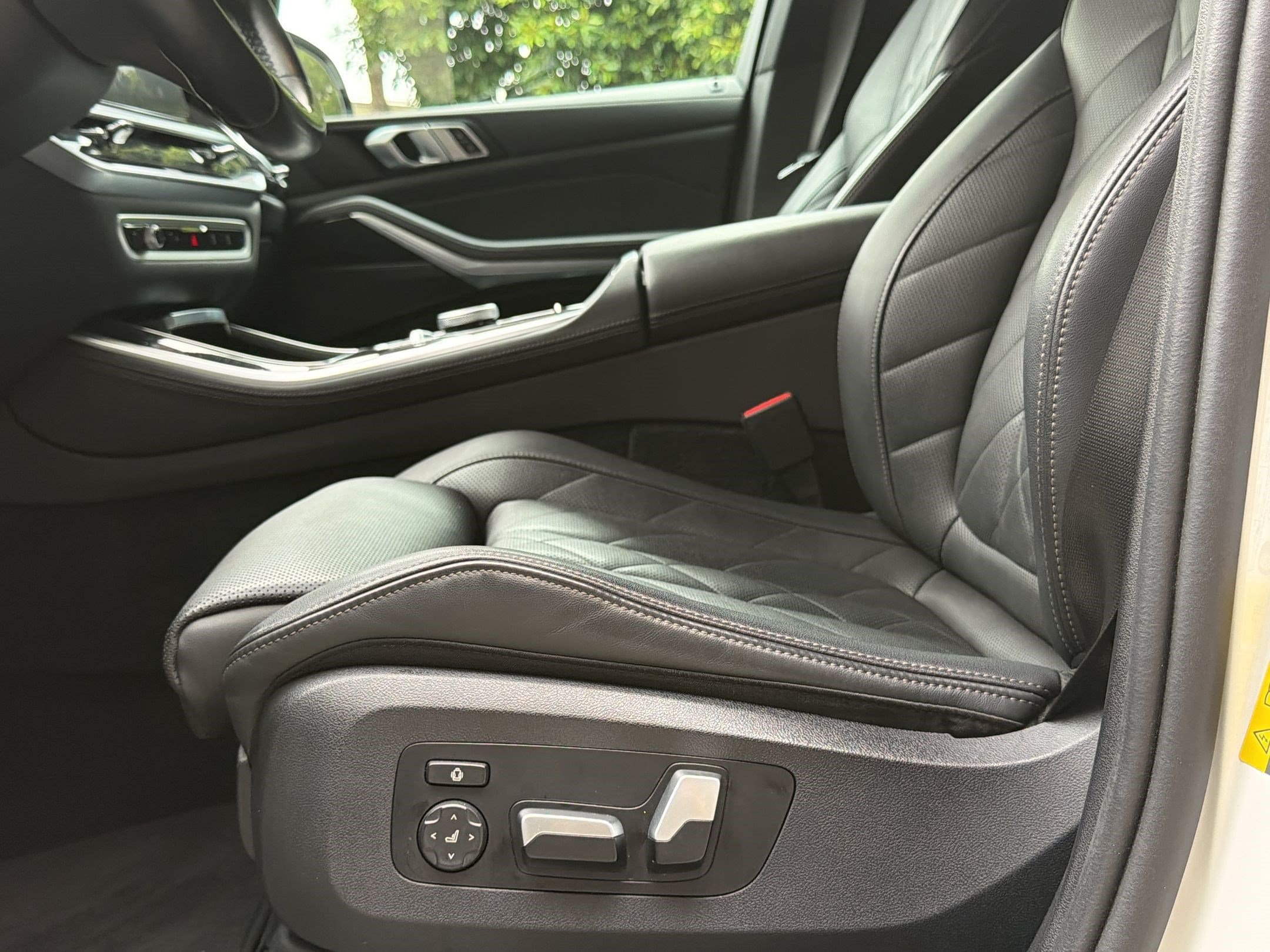 2024 BMW X5 50e - Photo 14