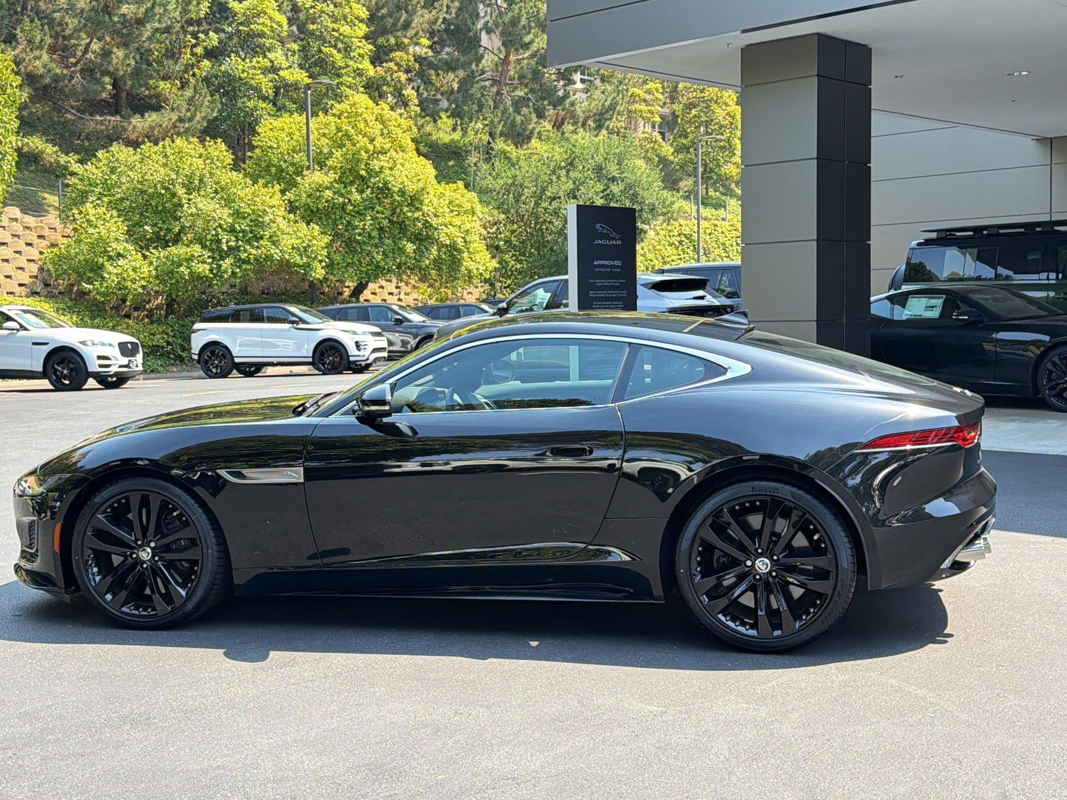 F-TYPE R-Dynamic Coupe