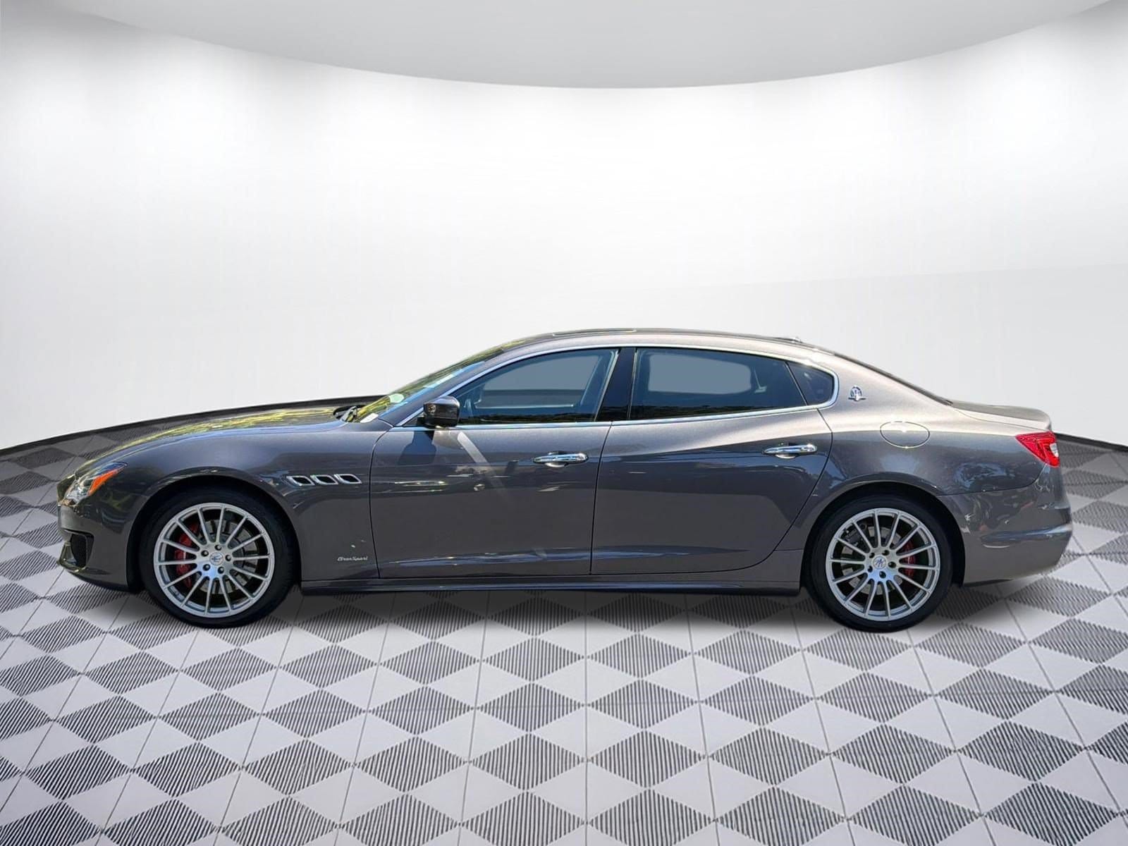 Quattroporte S Q4 GranSport S Q4 GranSport 3.0L
