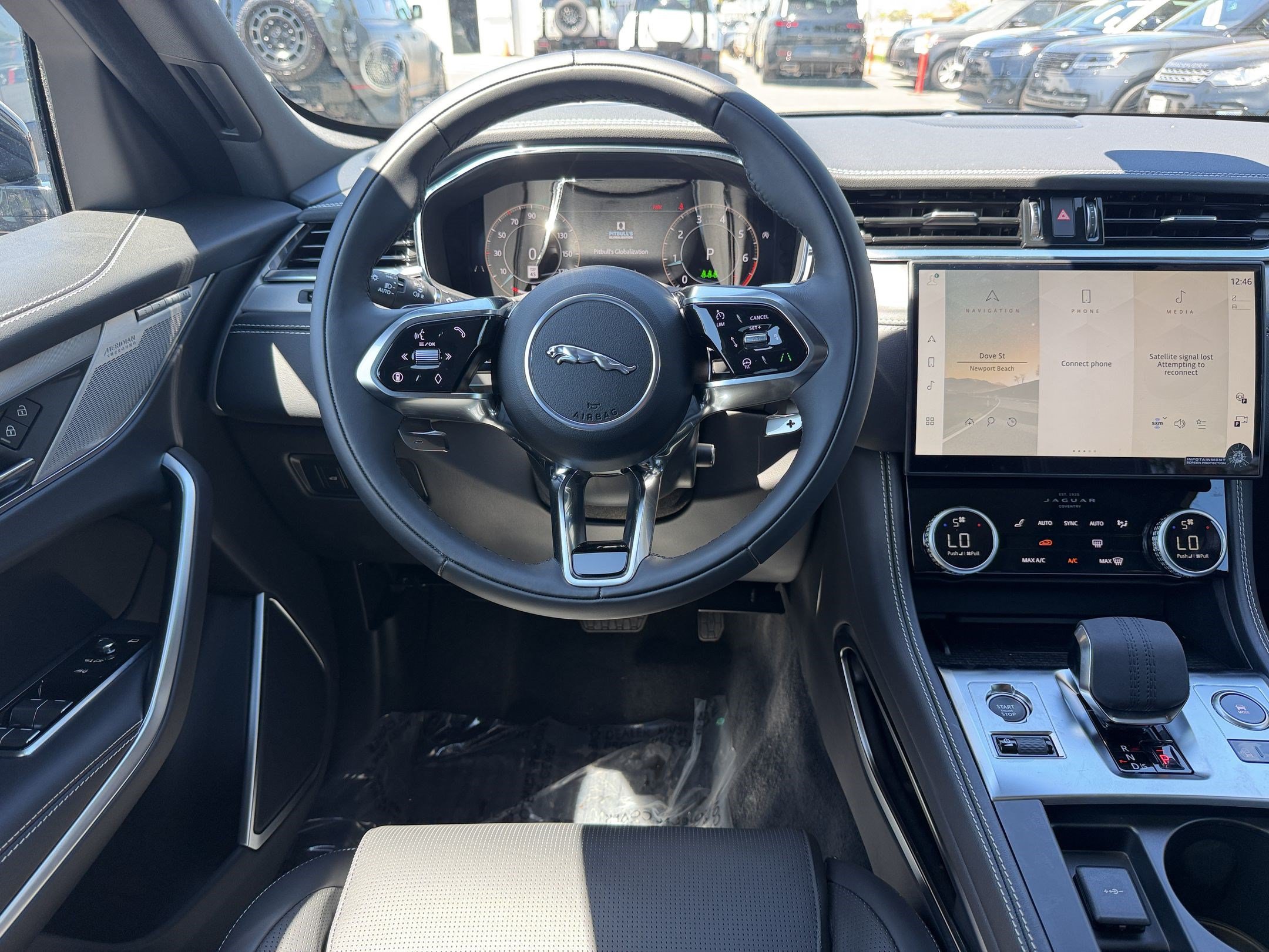 2026 Jaguar F-Pace R-Dynamic S - Photo 29