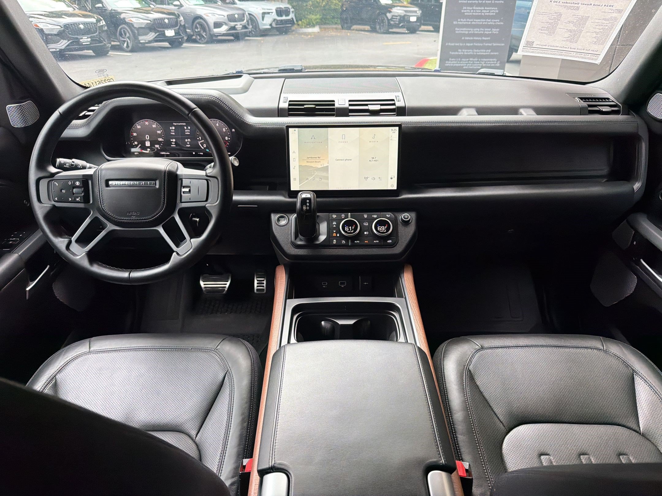 2024 Land Rover Defender X - Photo 16