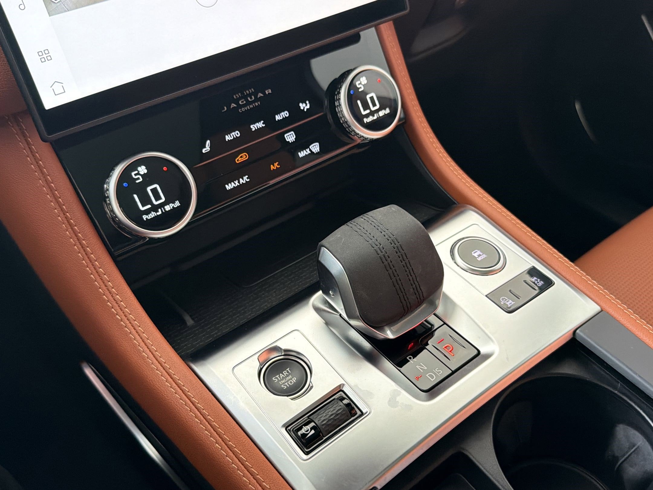 2026 Jaguar F-Pace R-Dynamic S - Photo 18