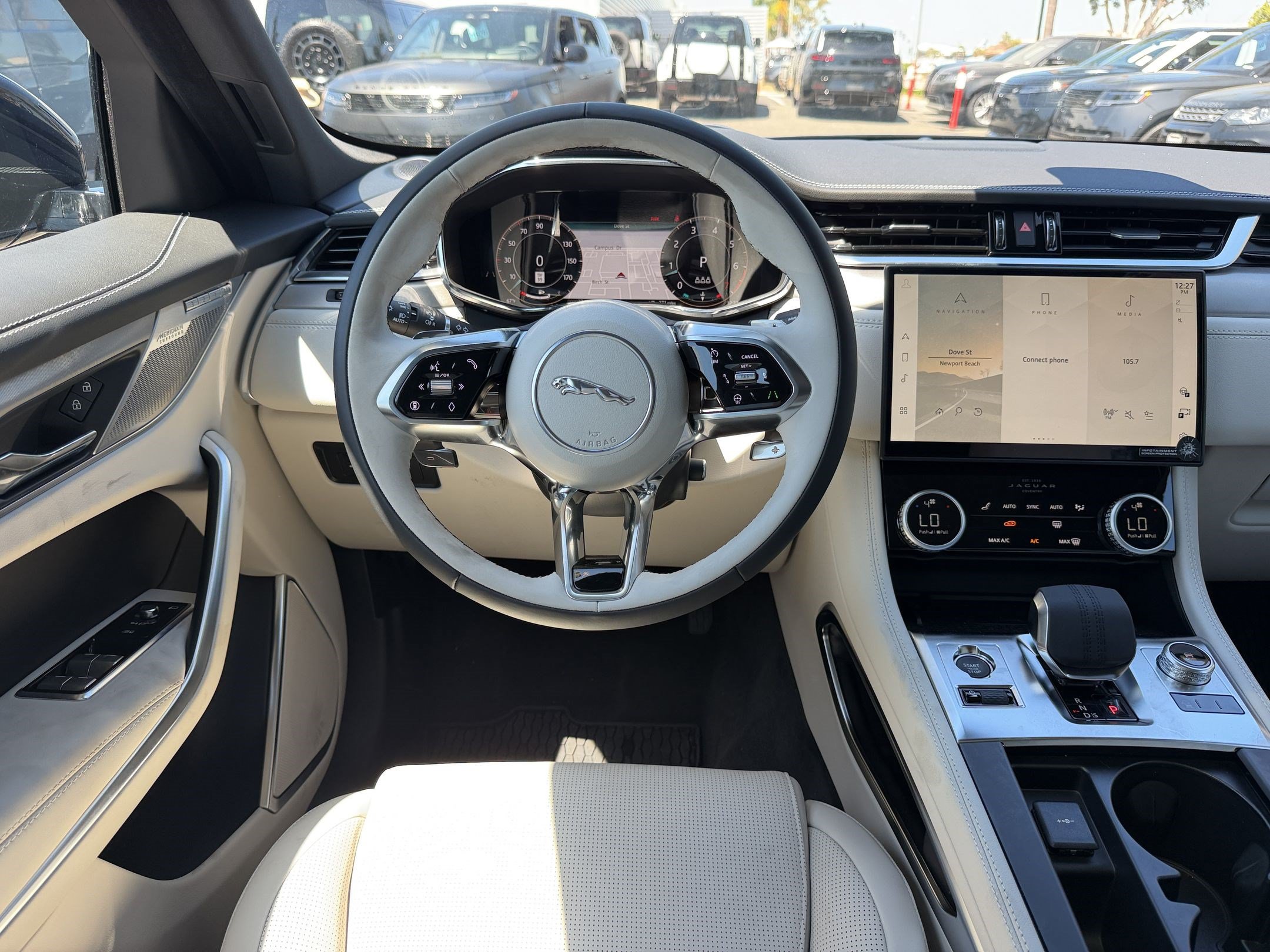 2026 Jaguar F-Pace R-Dynamic S - Photo 29
