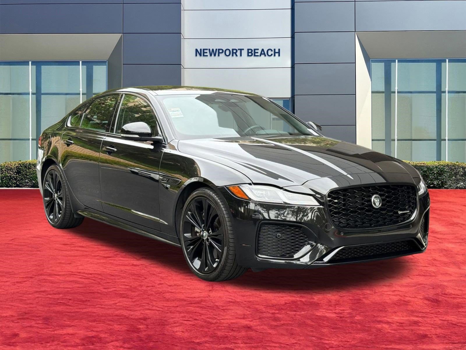 2024 Jaguar XF R-Dynamic SE photo 6