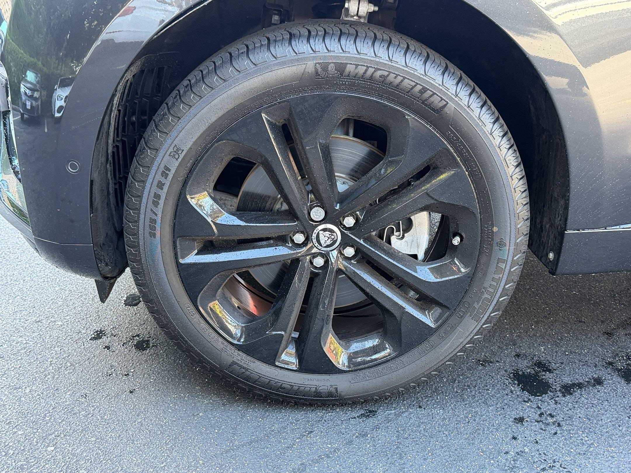 2026 Jaguar F-Pace R-Dynamic S - Photo 13