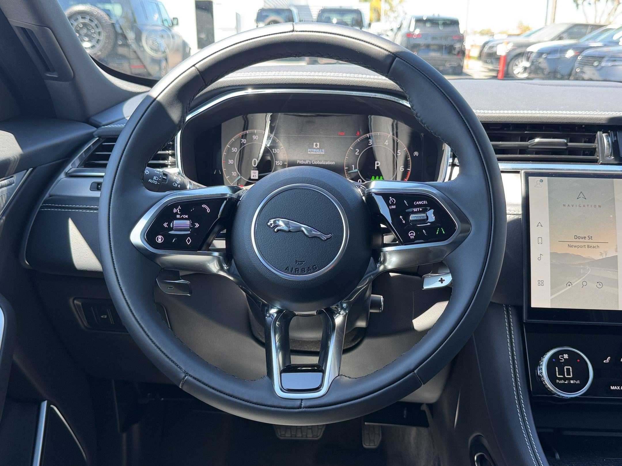 2026 Jaguar F-Pace R-Dynamic S - Photo 11