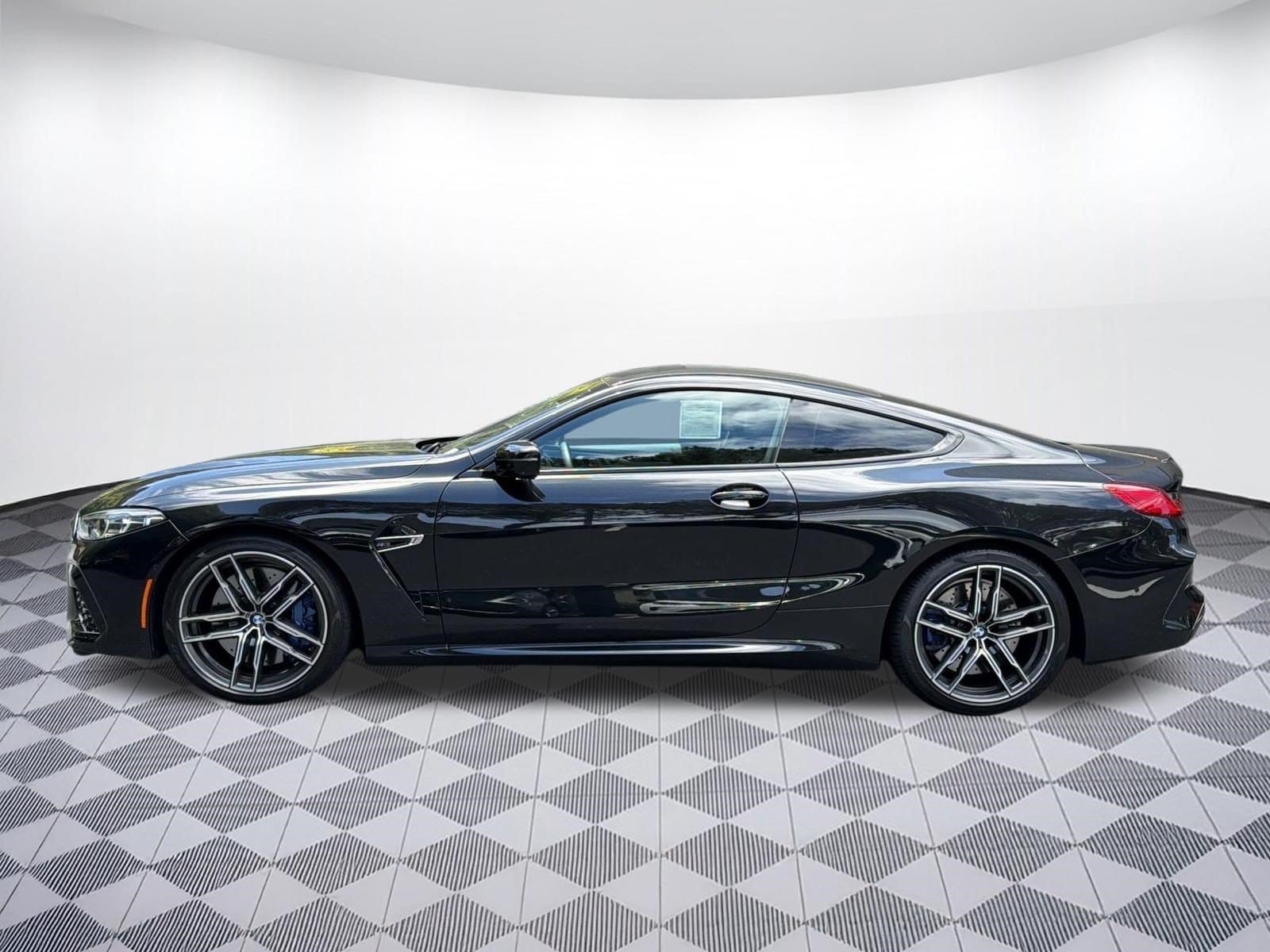 M8 Coupe Coupe
