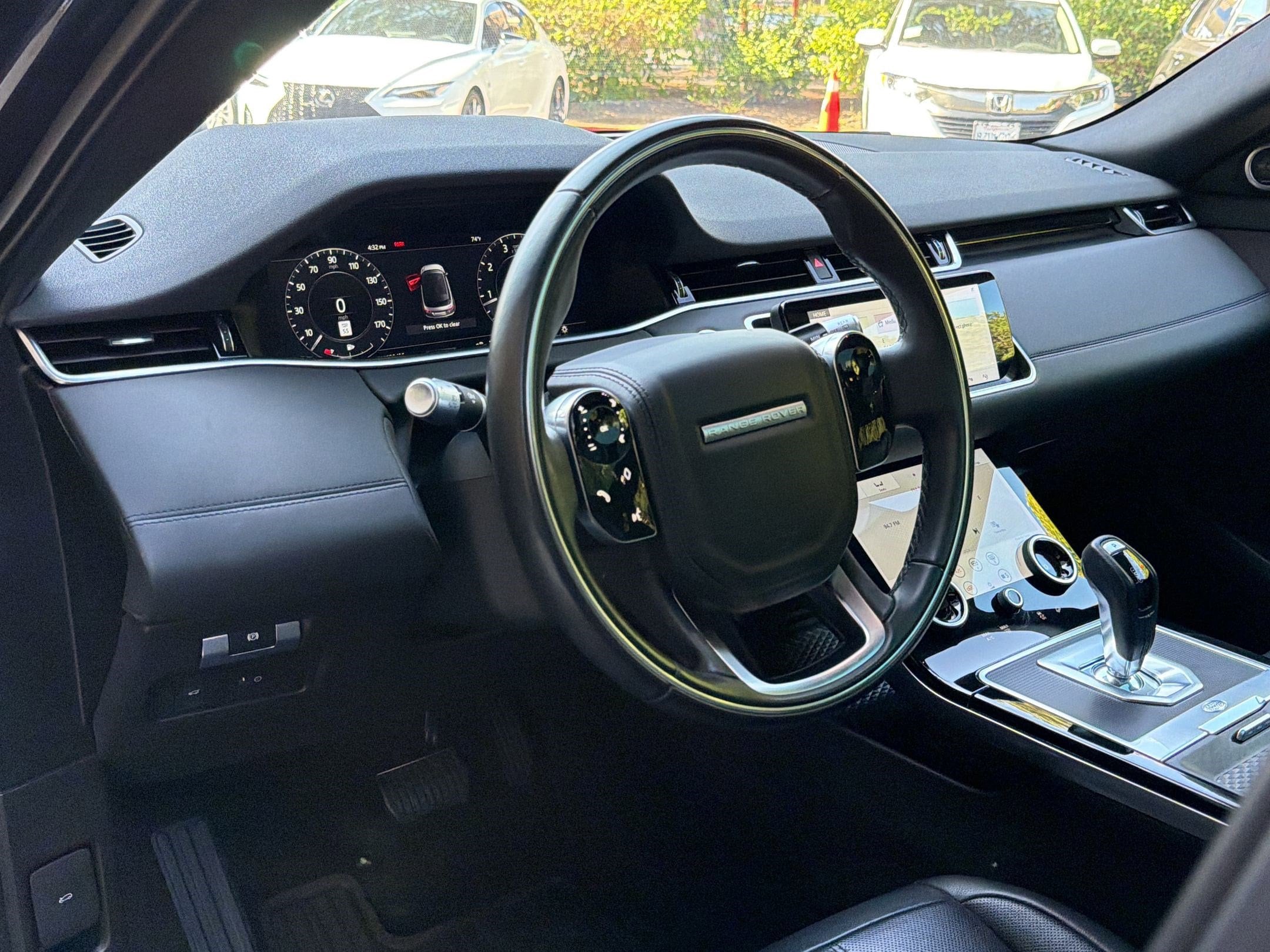 2020 Land Rover Range Rover Evoque SE photo 4