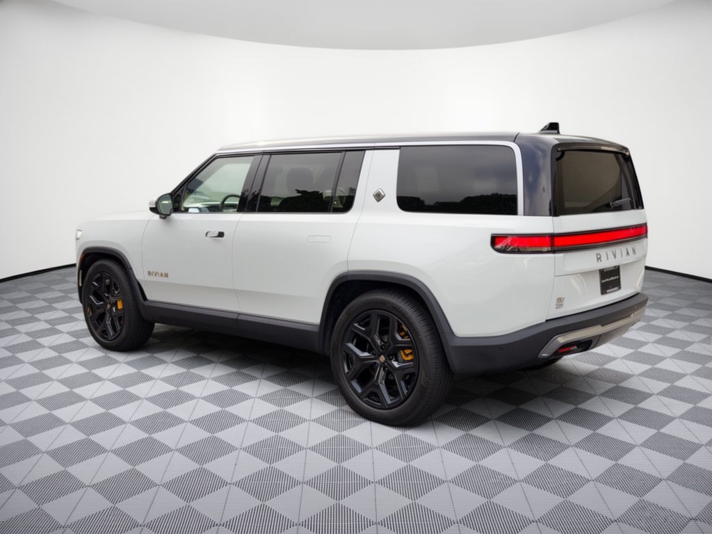Used 2023 Rivian R1S Adventure Adventure Quad-Motor Large Pack