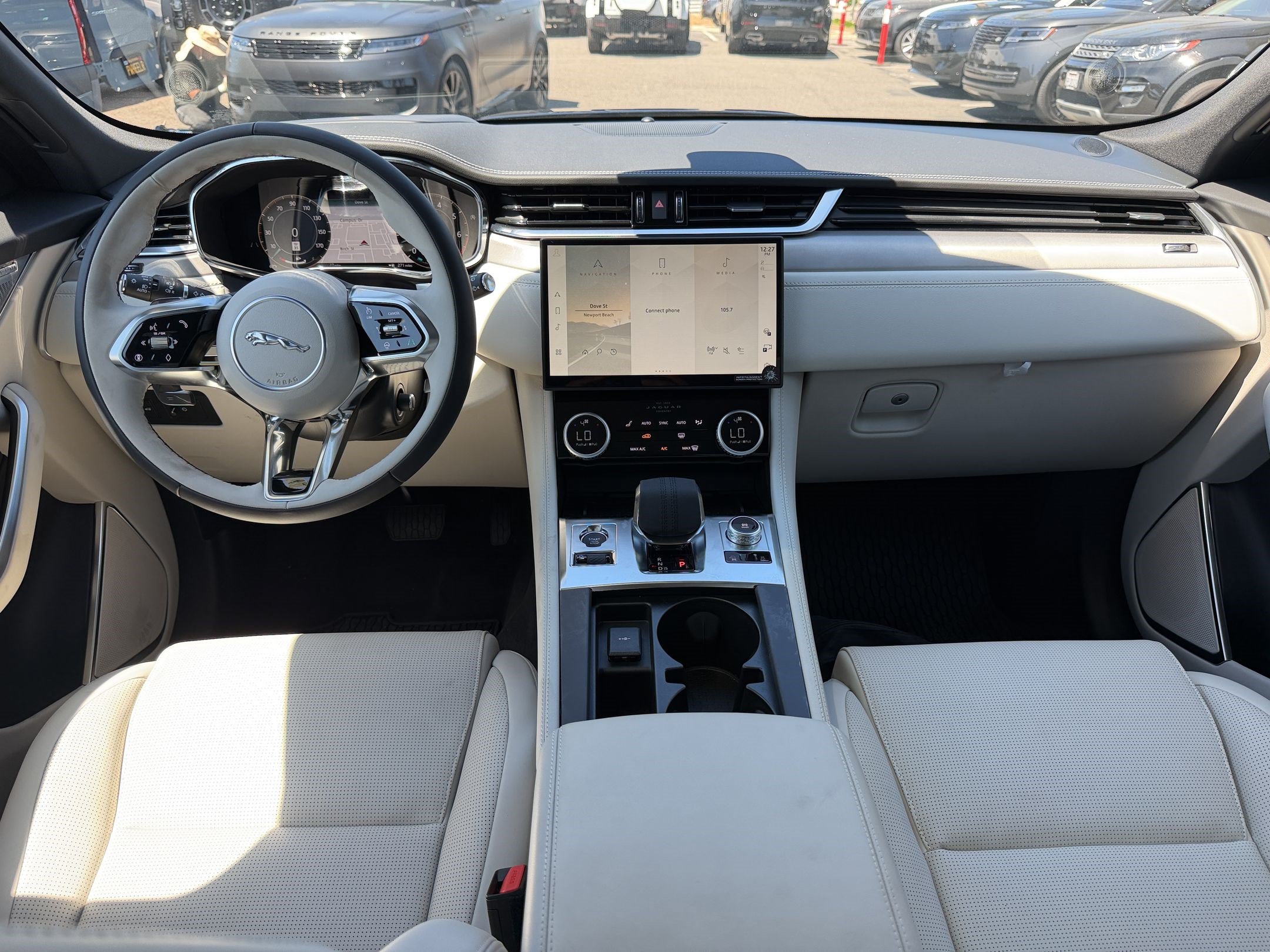 2026 Jaguar F-Pace R-Dynamic S - Photo 17