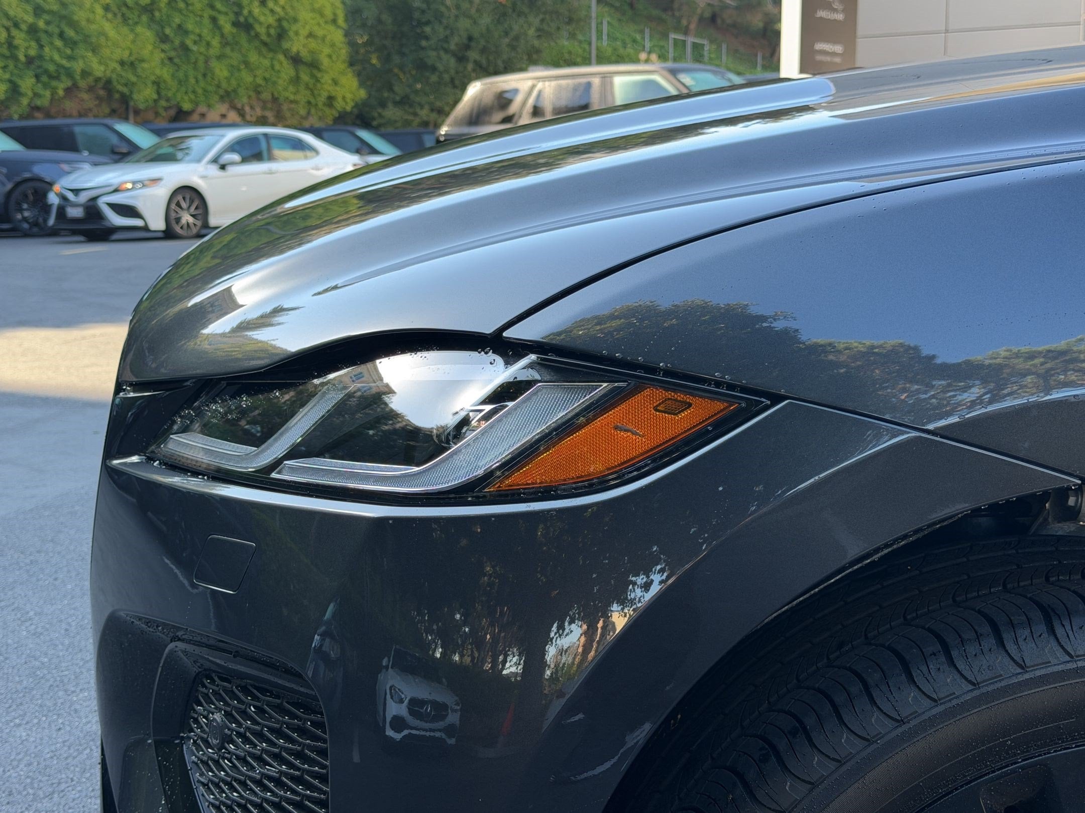 2026 Jaguar F-Pace R-Dynamic S - Photo 12