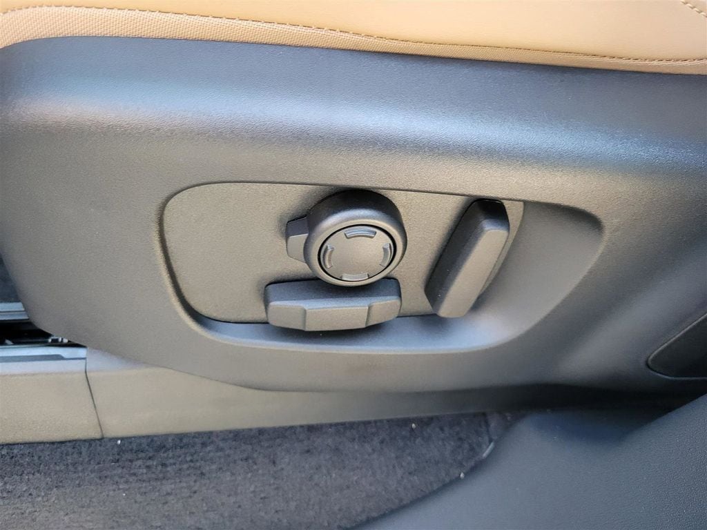 2025 Land Rover Discovery Metropolitan Edition - Photo 21