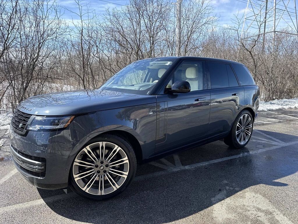 Used 2025 Land Rover Range Rover SE SUV