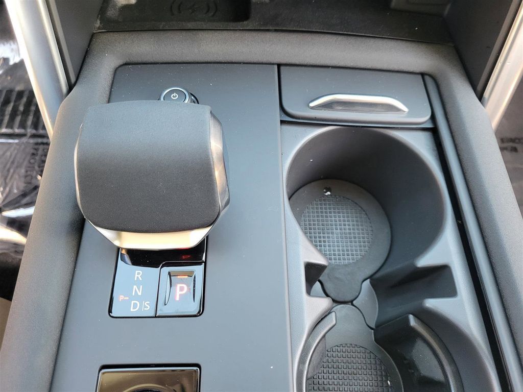 2025 Land Rover Discovery Metropolitan Edition - Photo 30