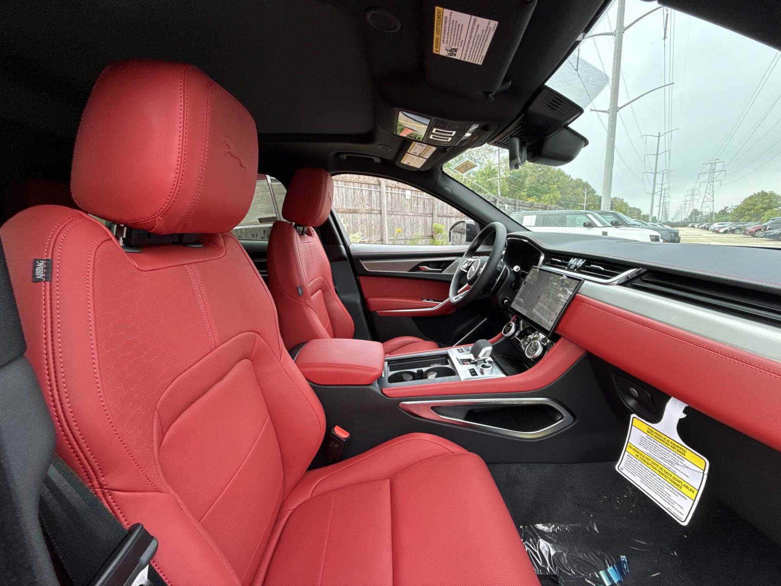 2026 Jaguar F-Pace R-Dynamic S - Photo 6