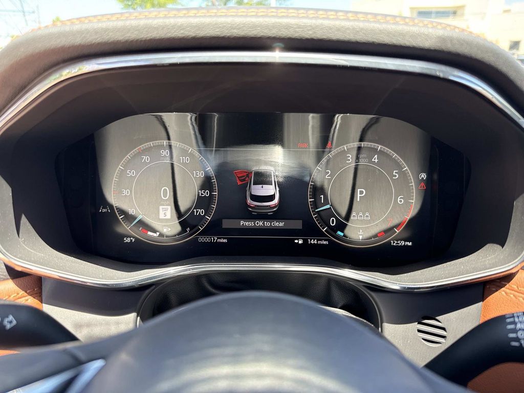 2026 Jaguar F-Pace R-Dynamic S - Photo 35