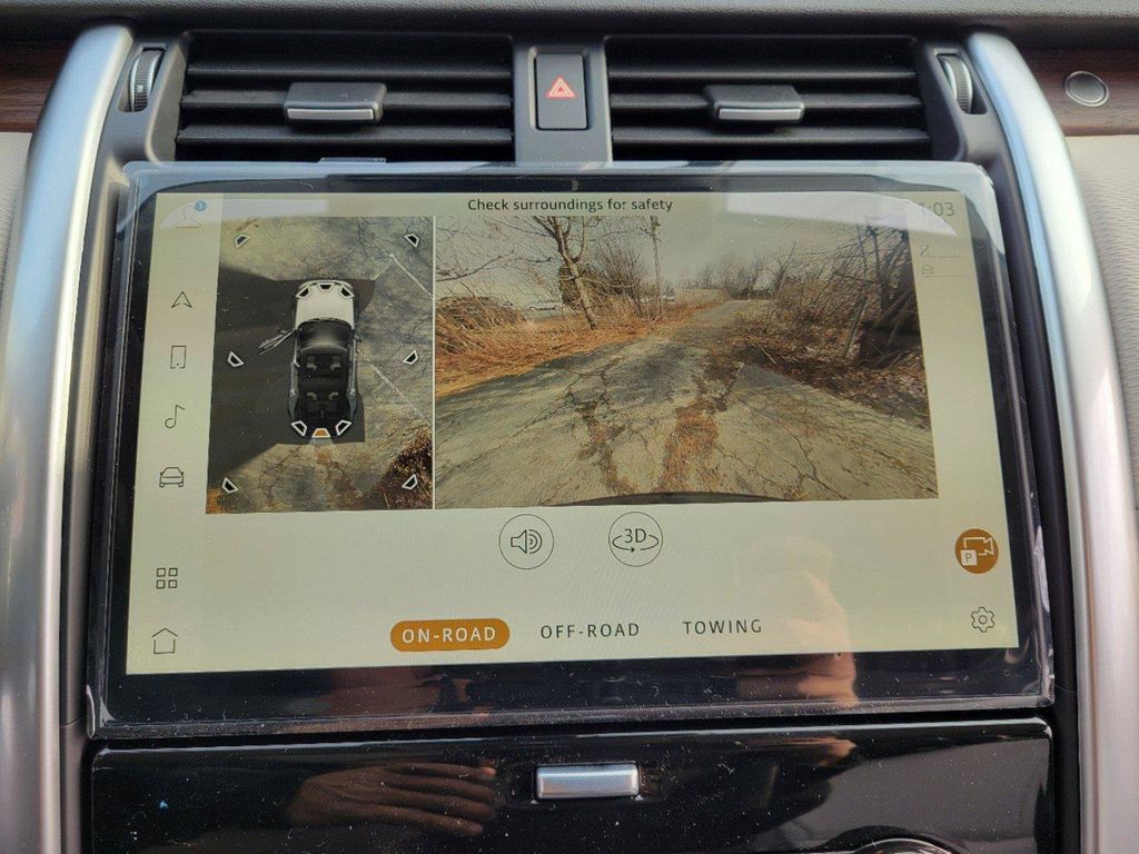 2025 Land Rover Discovery Dynamic SE - Photo 26