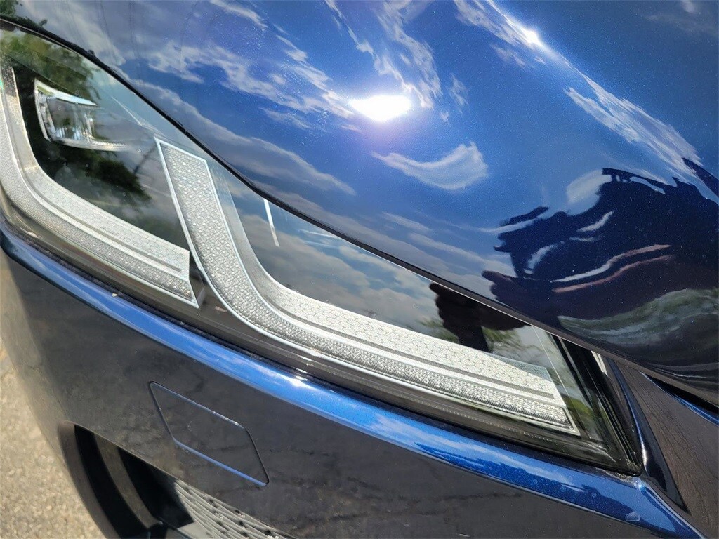 2026 Jaguar F-PACE P250 R-Dynamic S photo 4