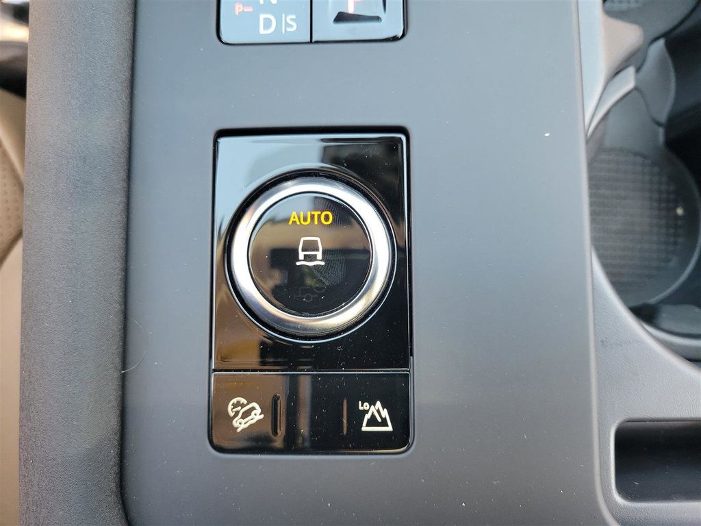2025 Land Rover Discovery Metropolitan Edition - Photo 32