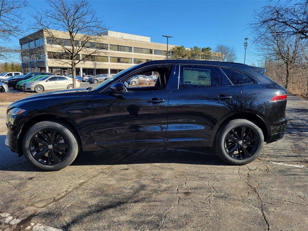 2026 Jaguar F-PACE P250 R-Dynamic S photo 3