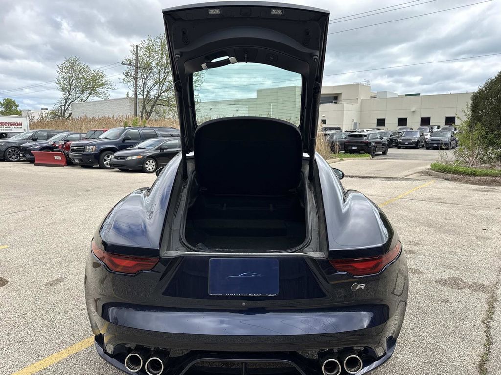 2024 Jaguar F-Type R75 - Photo 9