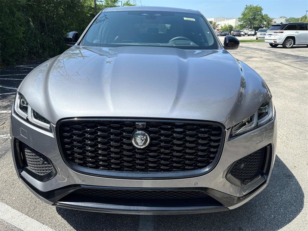 2026 Jaguar F-PACE P250 R-Dynamic S photo 2