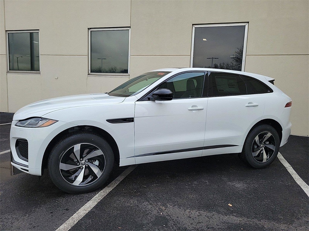 Certified 2024 Jaguar F-PACE R-Dynamic S with VIN SADCT2EX0RA734364 for sale in Northfield, IL