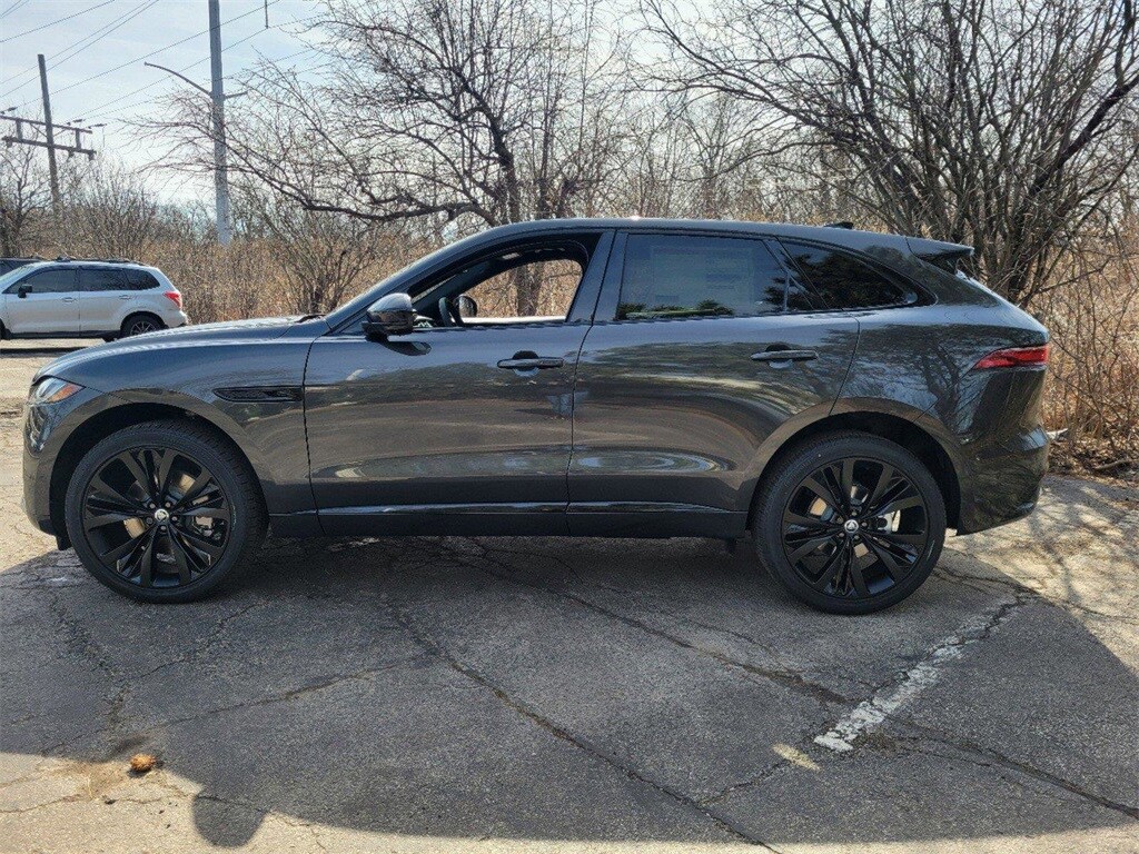 2026 Jaguar F-PACE P400 R-Dynamic S photo 2